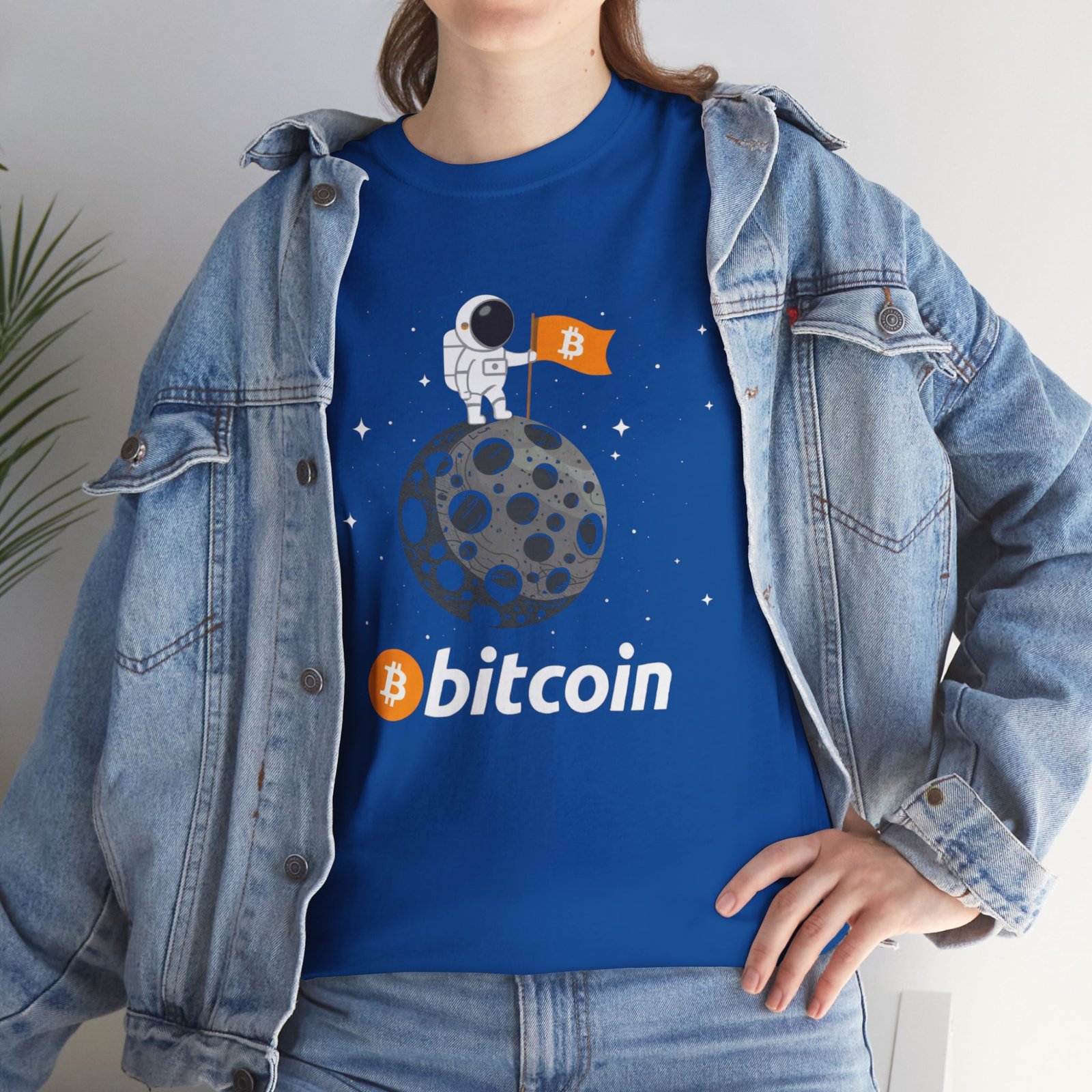 Bitcoin to the Moon Astronaut T-Shirt | Crypto T-Shirt - Image 64