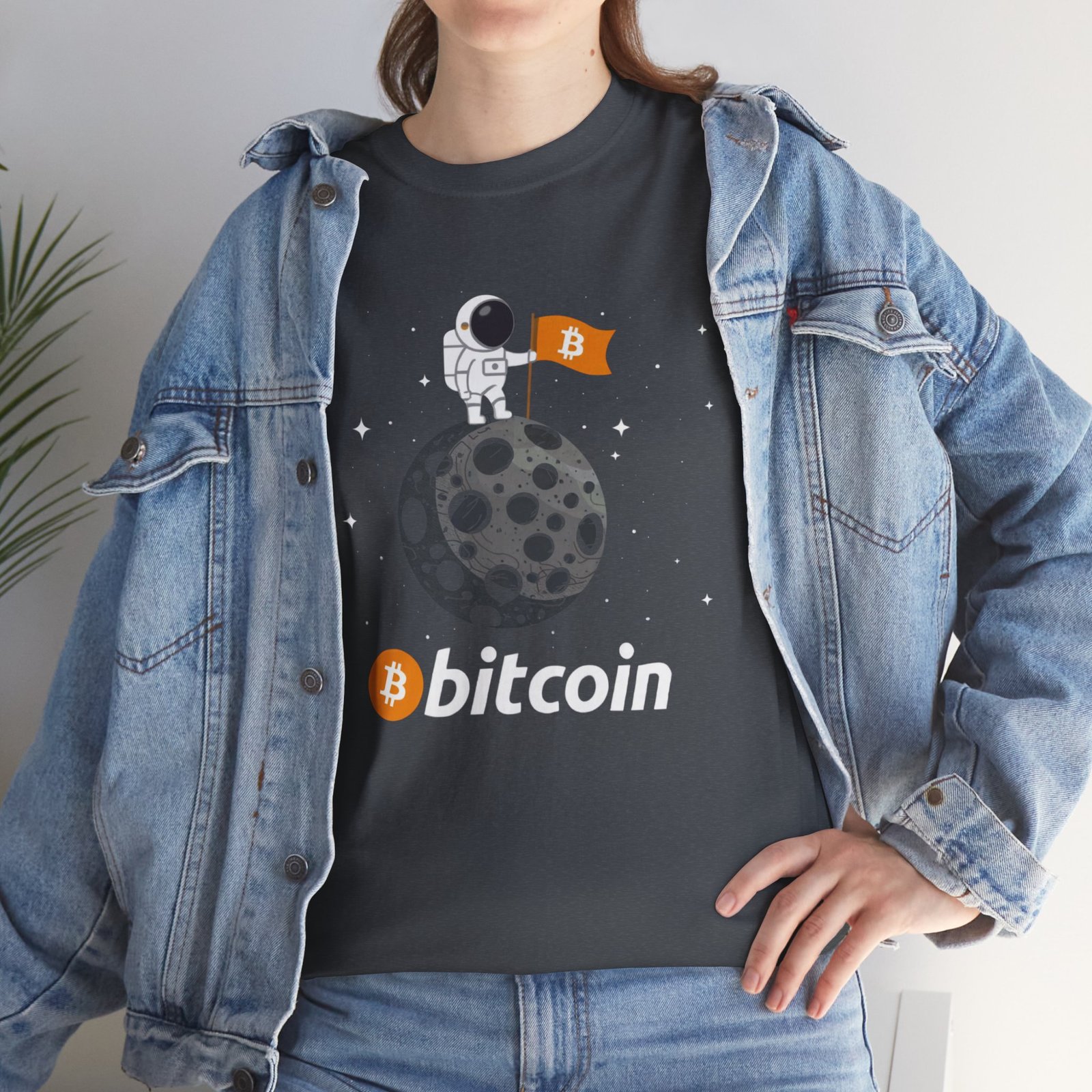 Bitcoin to the Moon Astronaut T-Shirt | Crypto T-Shirt - Image 58
